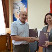 Продолжается подписание соглашений!