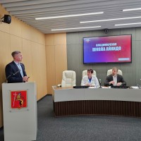 Леонид Попов принял участие в заседании комитета Совета народных депутатов города Владимира