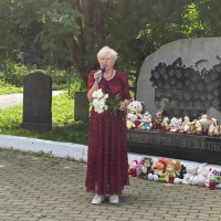 Члены Общественной палаты приняли участие в акции, приуроченной к Дню памяти детей жертв в Донбассе